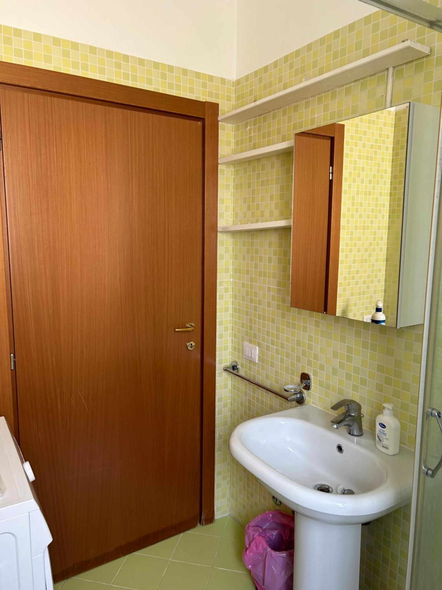 Residence Uno Studio&Suites Rimini Esterno foto