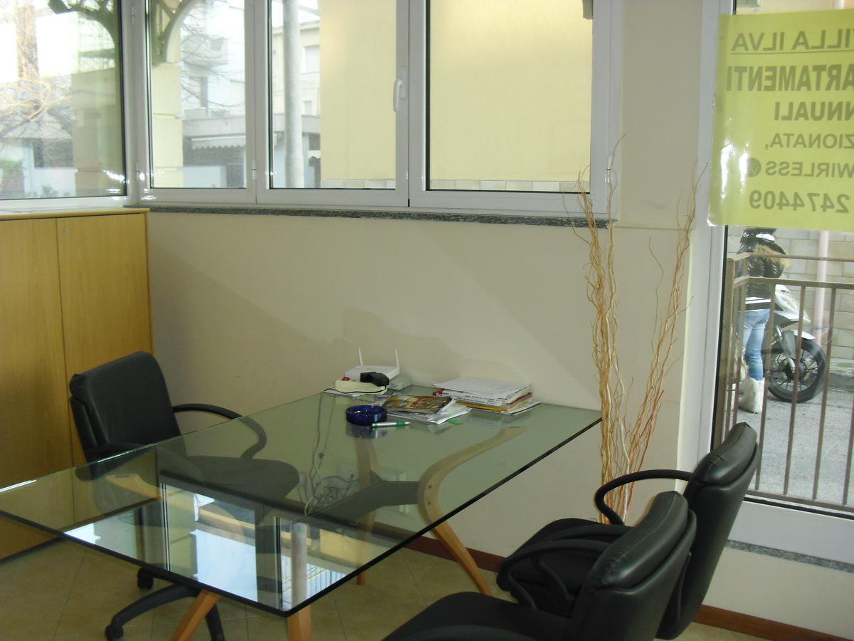 Residence Uno Studio&Suites Rimini Esterno foto